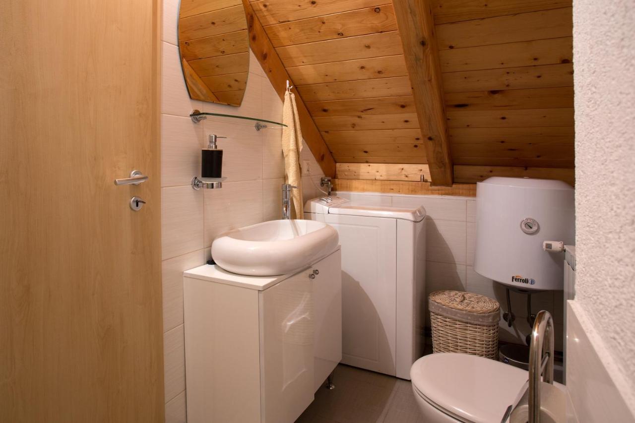 Holiday Village Home Kamenica Kostanje Ngoại thất bức ảnh